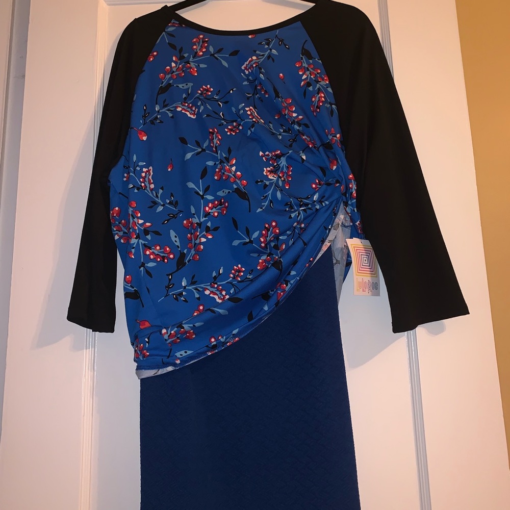 3xl Randy shirt-Blue/Black abstract floral  #18